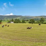 Hawkrigg Semesterbostad Barbon